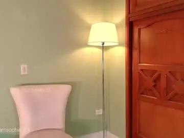 sophie_lii on Chaturbate