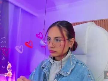 Freechat sophiecherry_ on Chaturbate