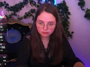 sophieedreams — welcome here...make me cum hard #cute #curvy #chubby #Ukraine [555 tokens remaining]