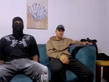 Freechat straight__friends on Chaturbate