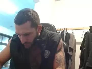 surfdog95 on Chaturbate