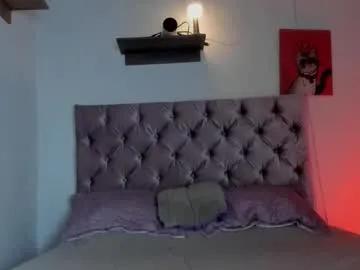 sweet_lia1_ on Chaturbate