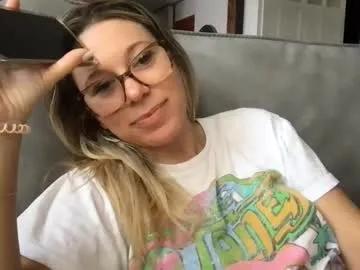 texas_blonde on Chaturbate