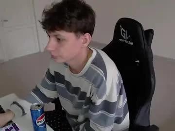 Freechat thomas617826 on Chaturbate