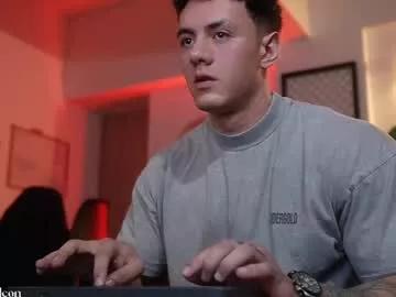 thomas_falcon1 on Chaturbate