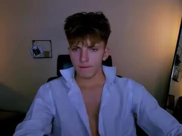 Freechat travis_wolf_ on Chaturbate