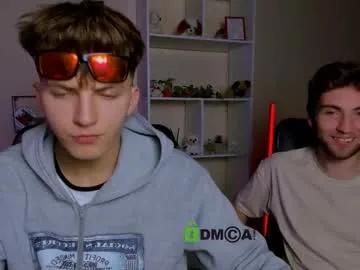 Freechat travis_wolf_ on Chaturbate