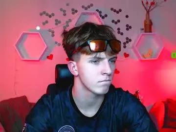 Freechat travis_wolf_ on Chaturbate