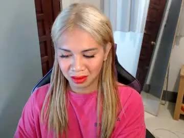 ur_cutiesthotasianxx on Chaturbate