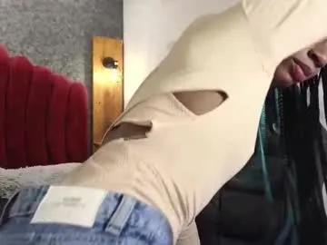 victoria_noir_18 on Chaturbate