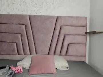 victoria_noir_18 on Chaturbate