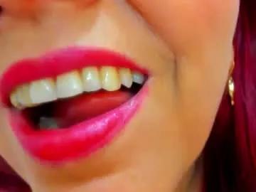 victoriaarousse25 on Chaturbate