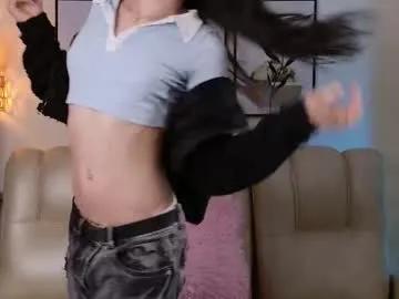 violeta_foxz on Chaturbate