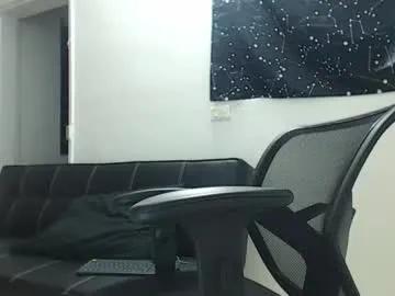 Freechat wesleyrogger on Chaturbate