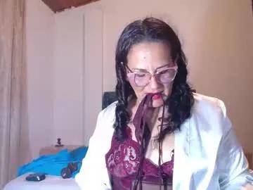 yazmin_mature on Chaturbate