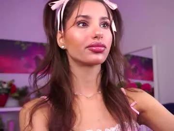 Freechat zariavera on Chaturbate