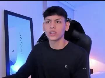 zeus_blaze on Chaturbate