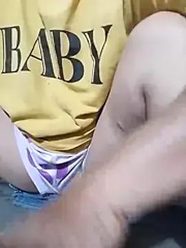 -Hazel-123 on StripChat