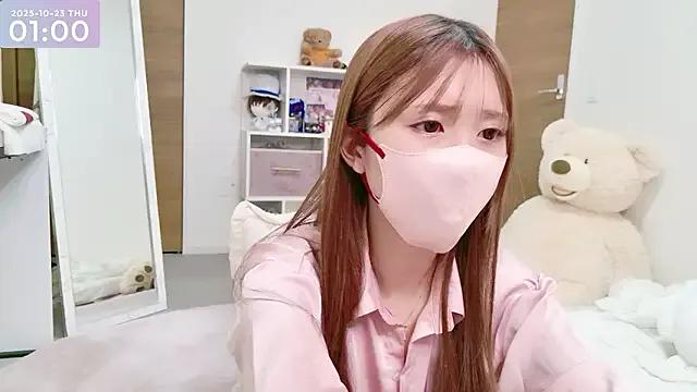 -SHINON- on StripChat