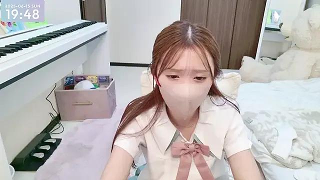 -SHINON- on StripChat