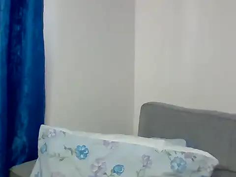 _crystal_princesss on StripChat