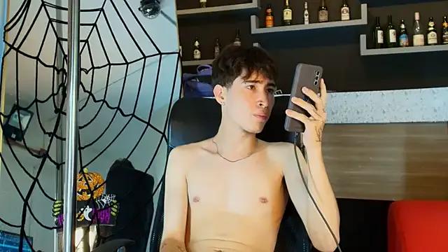 Freechat _DantFox_ on StripChat