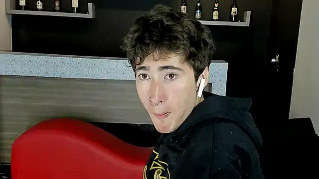 Freechat _DantFox_ on StripChat