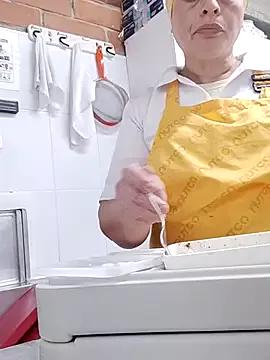 _Prinscarlet_ on StripChat