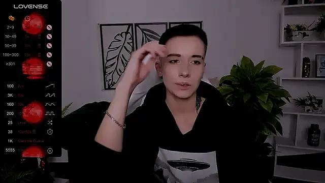 _Rein_ramm on StripChat