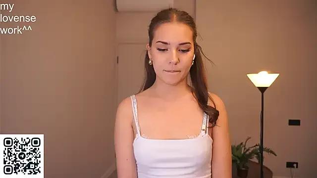 Freechat AdrianaCoenen on StripChat