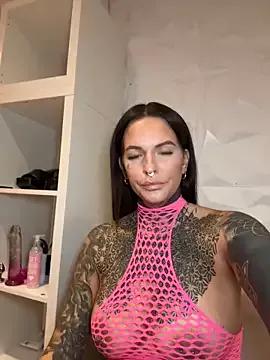 Freechat AileenInkOfficial on StripChat