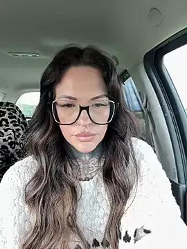 Freechat AileenInkOfficial on StripChat