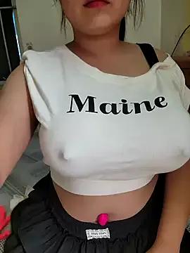 Akira_sera on StripChat