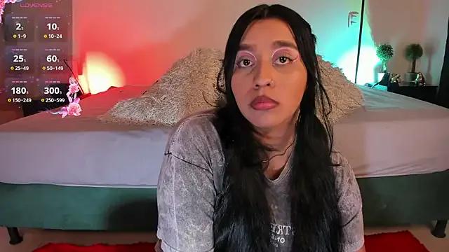 Freechat aleya_bliss on StripChat