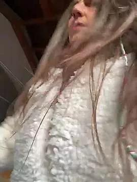 Alimela on StripChat