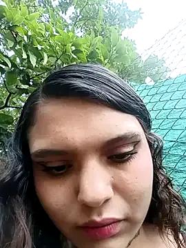 Alis_1327 on StripChat