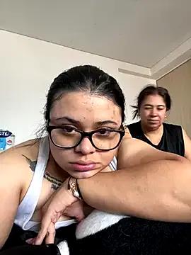 Freechat alissonfernandez_ on StripChat