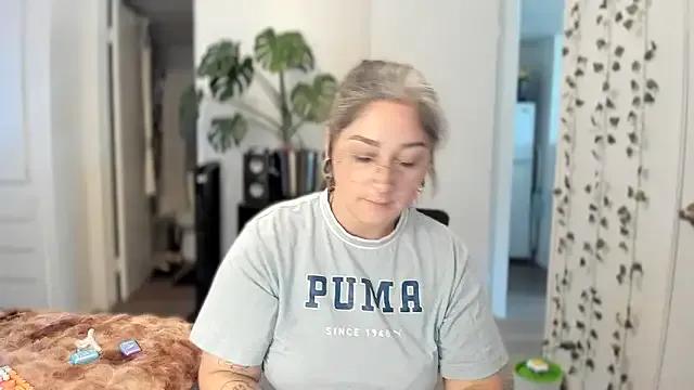 Alix_Valentine on StripChat