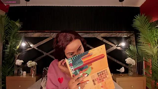 Aluna_sweet on StripChat