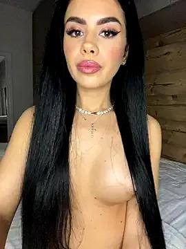 Ameliablack_1 on StripChat