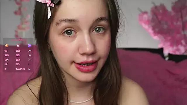 AmiLewis on StripChat