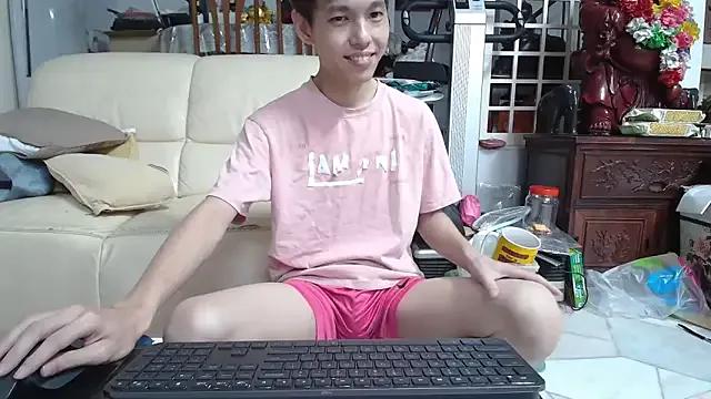andrewooi on StripChat