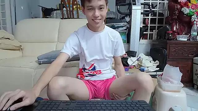 andrewooi on StripChat