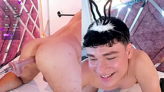 AndrewPeach_ on StripChat