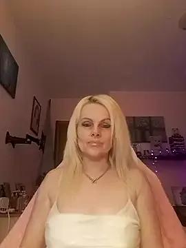 Freechat Angeldevilus on StripChat