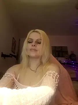 Freechat Angeldevilus on StripChat