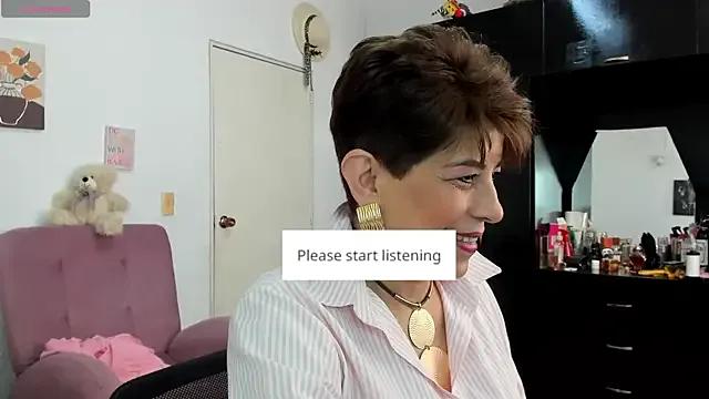 Angelina_Stone_65 on StripChat