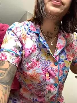 angelsofballar on StripChat