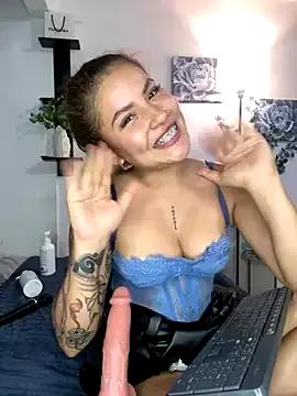 antonelaswete02 on StripChat