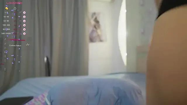 Freechat Ariana__ on StripChat